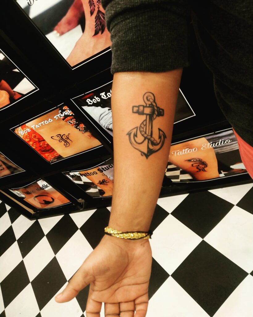 Anchor Tattoo Designs-Bob Tattoo Studio