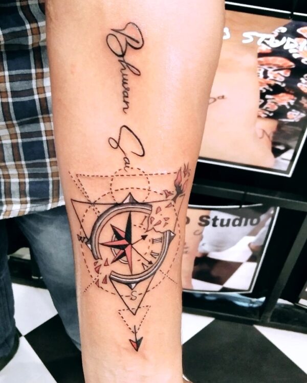 Compass Tattoo Designs - Visit Bob Tattoo Studio for best tattoo shops near me